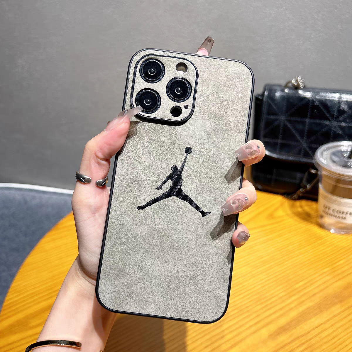 【Sport】Stylish Suede Leather iPhone case